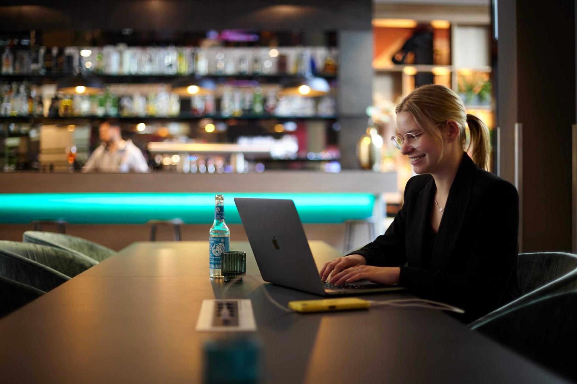 Holiday Inn - The Niu, Fusion Hamburg St. Georg By Ihg Exterior photo